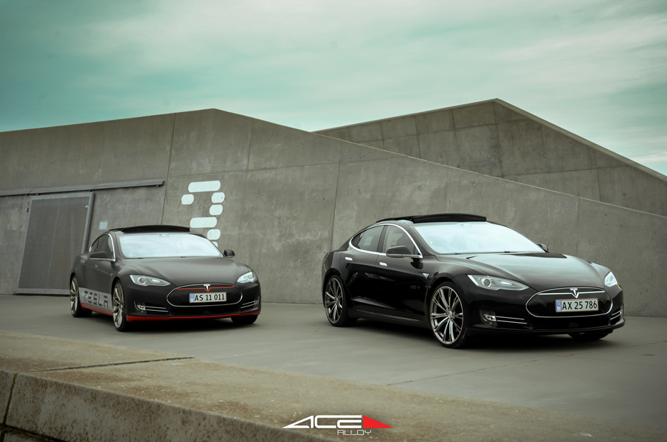 ACE 22" Convex Custom Chrome Aspire Black Chrome Machined Face Tesla Model S Denmark Aftermarket Wheels